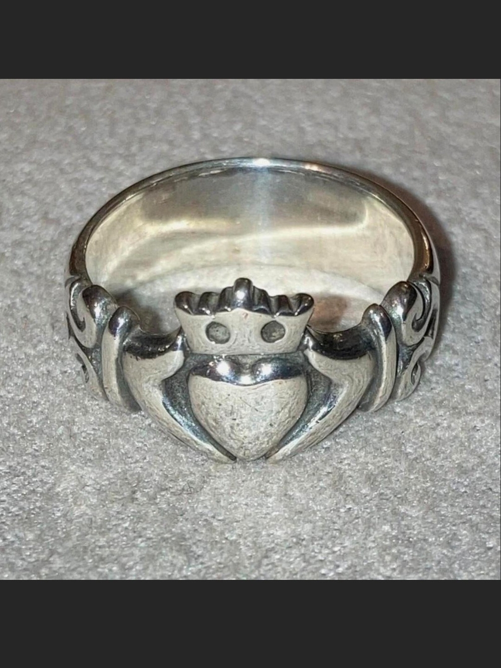 James Avery Silver Claddagh Heart Ring